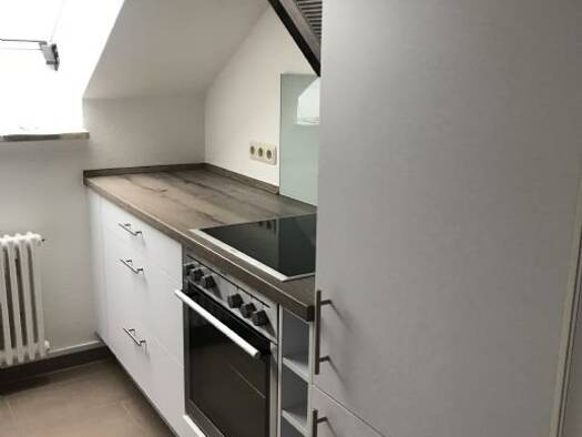 Wohnung zur Miete 850 € 2,5 Zimmer 49 m² Geschoss 3/4 frei ab 01.07.2026 Starnberg 82319