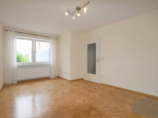 Wohnung zur Miete 270 € 1 Zimmer Creidlitz Coburg 96450