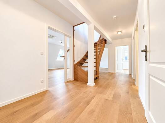 Maisonette zur Miete 1.690 € 3,5 Zimmer 126 m² 4 Geschosse frei ab 01.02.2027 Altstadt Erfurt 99084