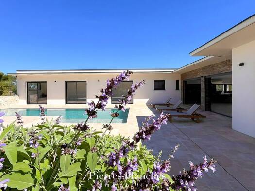 Haus zum Kauf 1.100.000 € 320 m² 3.500 m² Grundstück Camplanier Nîmes 30000