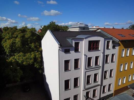 Wohnung zur Miete 590 € 2 Zimmer 68 m² frei ab sofort Zinksgartenstraße 3 Innenstadt Mitte 06108