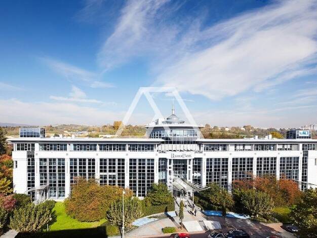 Bürofläche zur Miete provisionsfrei 1.370 m² Bürofläche teilbar ab 577 m² Biebrich Wiesbaden 65203