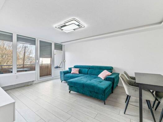 Wohnung zum Kauf 320.000 € 3 Zimmer 65 m² 4. Geschoss Waiblingen Waiblingen 71332