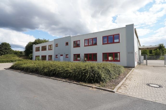 Lagerhalle zur Miete provisionsfrei 5.800 € 1.075 m²<br/>Lagerfläche Ellernbruch 2 Kavelstorf Dummerstorf 18196