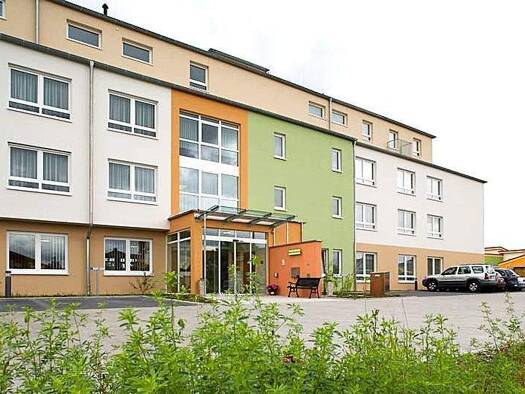 Studio zum Kauf 172.000 € 1 Zimmer 52 m² 2. Geschoss Nackenheim 55299