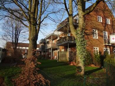 Wohnung zur Miete 810 € 3 Zimmer 83 m² Dachgeschoss, 2. Geschoss frei ab 01.10.2025 Henning von Treskow Weg 1b Hagen Stade 21684