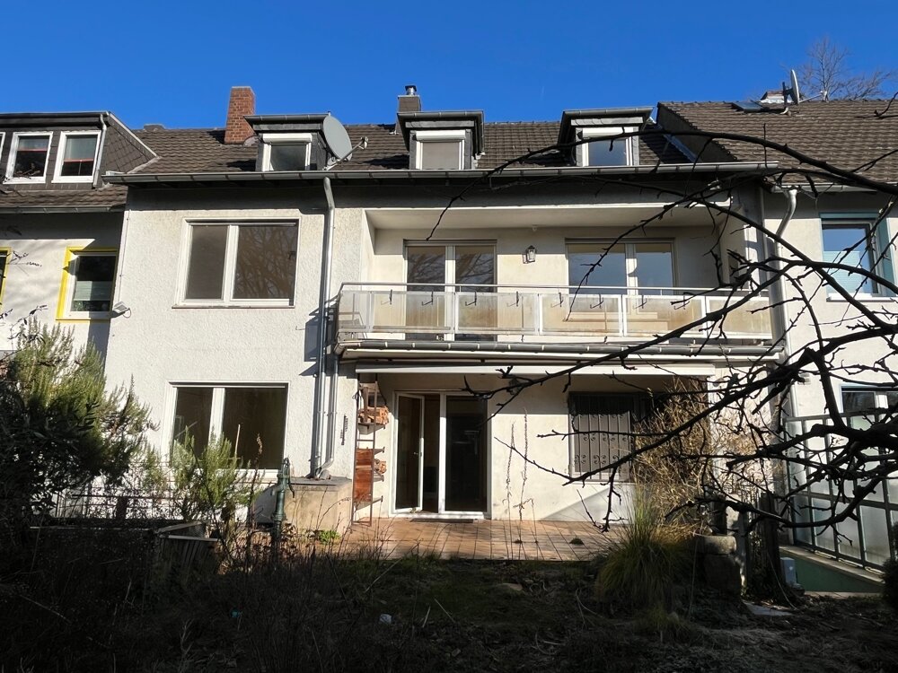 Mehrfamilienhaus zum Kauf 559.000 € 9 Zimmer 242,8 m²<br/>Wohnfläche 289 m²<br/>Grundstück Pennenfeld Bonn / Pennenfeld 53177