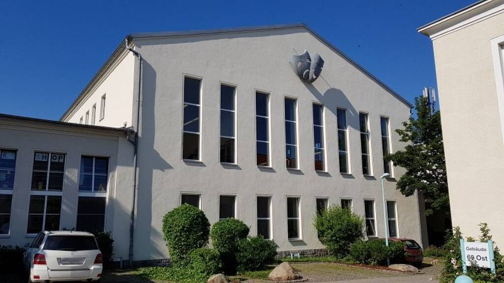 Lagerhalle zur Miete provisionsfrei 3,50 € 711 m² Lagerfläche Bautzen 02625