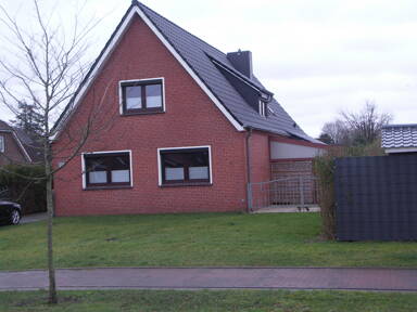 Einfamilienhaus zum Kauf 298.500 € 8 Zimmer 200 m² 825 m² Grundstück Warsingsfehn Moormerland 26802