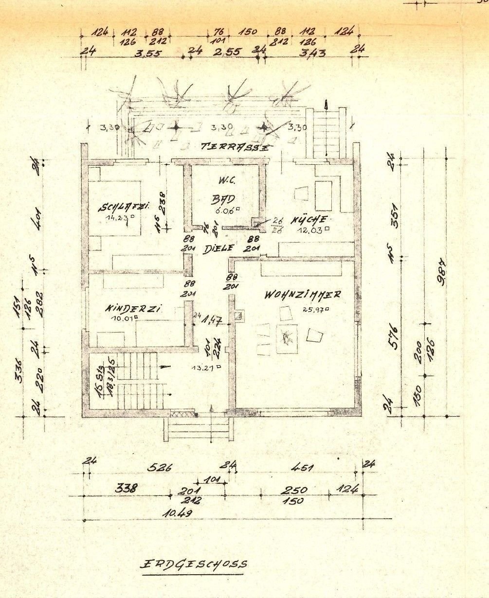 Mehrfamilienhaus zum Kauf 549.000 € 6 Zimmer 150 m²<br/>Wohnfläche 699 m²<br/>Grundstück Klein-Welzheim Seligenstadt 63500