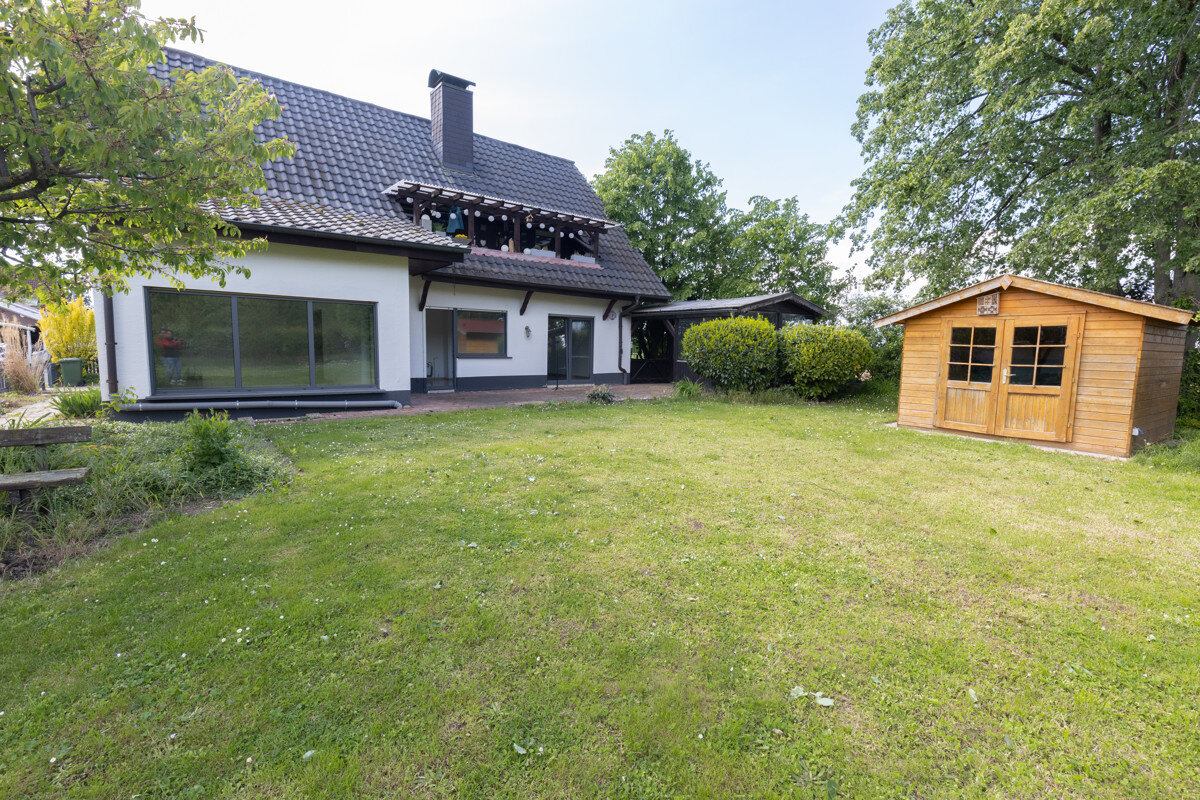 Mehrfamilienhaus zum Kauf 690.000 € 5 Zimmer 173,2 m²<br/>Wohnfläche 616 m²<br/>Grundstück Ketsch 68775