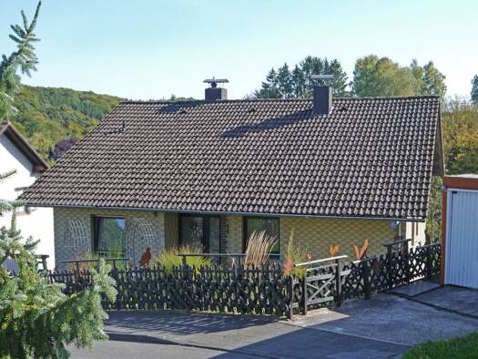 Einfamilienhaus zum Kauf 195.000 € 5 Zimmer 143 m² 1.004 m² Grundstück Oberottersbach Eitorf 53783