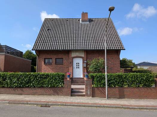 Einfamilienhaus zum Kauf provisionsfrei 249.000 € 4 Zimmer 95 m² 669 m² Grundstück frei ab sofort Harsefeld Harsefeld 21698