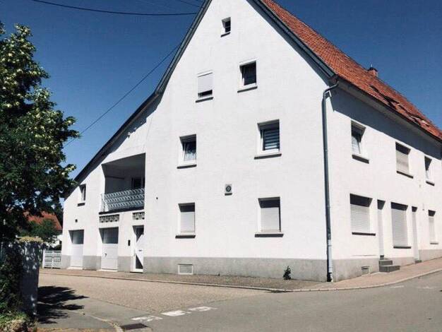 Wohnung zur Miete 590 € 3 Zimmer 100 m² 1. Geschoss Glashütter Straße 22 Lemberg Lemberg 66969