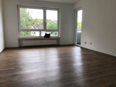 Wohnung zur Miete 495 € 3 Zimmer 69,6 m² 3. Geschoss frei ab sofort Schlehenweg 16 Johannesberg Bad Hersfeld 36251