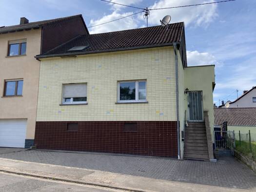Reihenendhaus zum Kauf 155.000 € 7 Zimmer 140 m² 277 m² Grundstück frei ab sofort Differten Wadgassen 66787