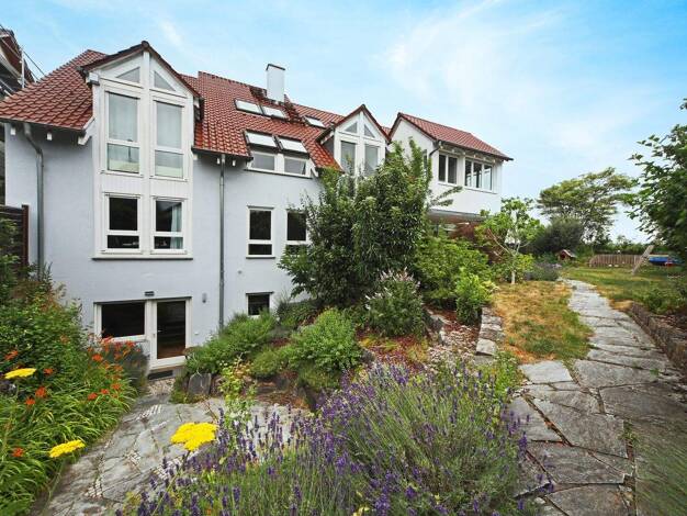 Einfamilienhaus zum Kauf 1.450.000 € 12,5 Zimmer 402 m² 840 m² Grundstück Ditzingen 71254