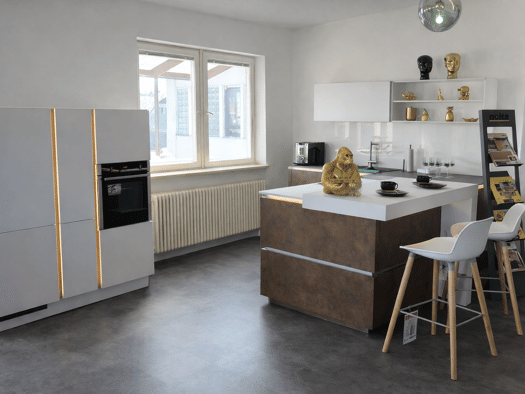 Praxisfläche zur Miete provisionsfrei 4 € 120 m² Bürofläche teilbar ab 120 m² Weidhausen Weidhausen b.Coburg 96279