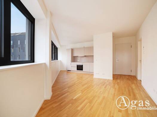 Wohnung zur Miete 1.490 € 2 Zimmer 54 m² 4. Geschoss frei ab 01.08.2026 Zimmerstraße 96 Kreuzberg Berlin 10117