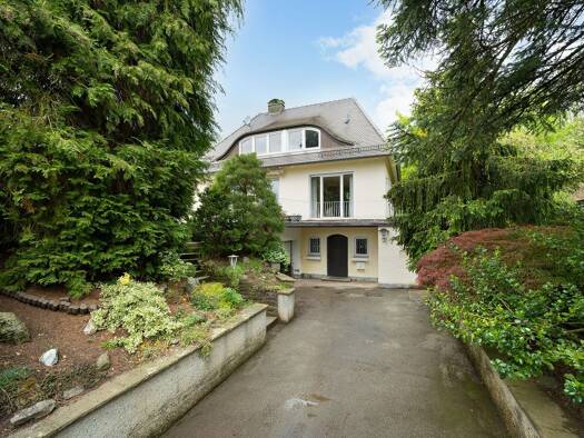 Villa zum Kauf 1.390.000 € 7,5 Zimmer 220 m² 846 m² Grundstück Neustift Freising 85354