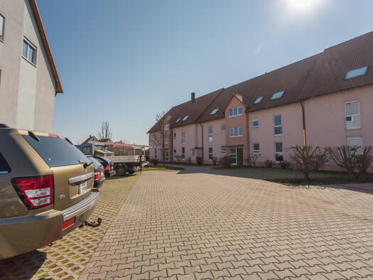 Wohnung zum Kauf 208.000 € 3 Zimmer 88,4 m² Geschoss 1/2 Urnenfelderstraße 26 Geldersheim 97505