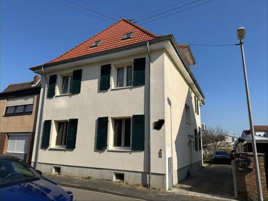Einfamilienhaus zum Kauf 589.000 € 10 Zimmer 200 m² 528 m² Grundstück frei ab sofort Oppau Ludwigshafen am Rhein 67069