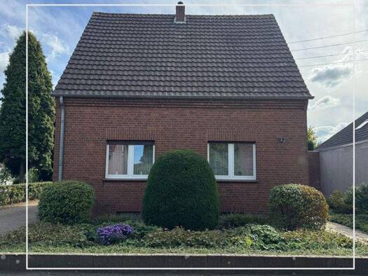 Einfamilienhaus zum Kauf 420.000 € 5 Zimmer 95 m² 1.013 m² Grundstück Spellen Voerde 46562
