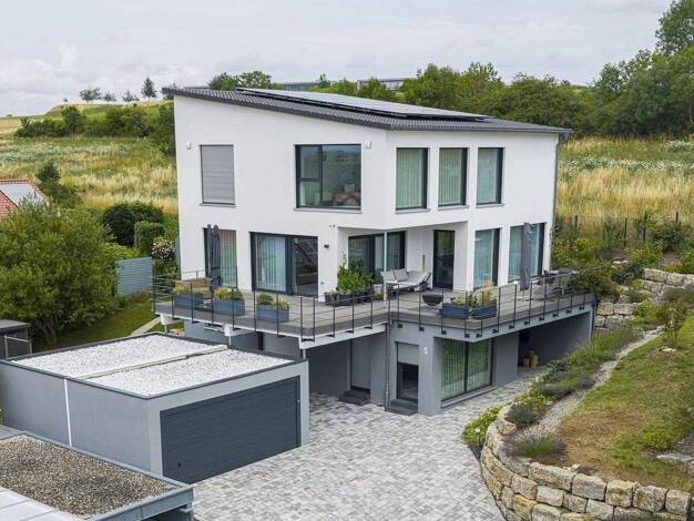 Einfamilienhaus zum Kauf provisionsfrei 929.000 € 6 Zimmer 251 m² 725 m² Grundstück Niederstetten 97996