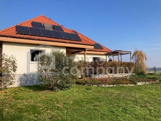 Haus zum Kauf 585.000 € 4 Zimmer 1.268 m² Grundstück Neunkirchen 2620