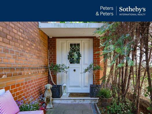 Villa zum Kauf 1.450.000 € 10 Zimmer 256,4 m² 984 m² Grundstück Wiesbaden 65187