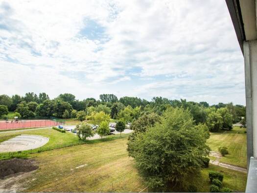 Studio zur Miete 221 € 1 Zimmer 31,1 m² 3. Geschoss Stralsunder Str. 34 Senftenberg 01968