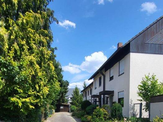 Reihenmittelhaus zum Kauf 360.000 € 4 Zimmer 100 m² 223 m² Grundstück frei ab sofort Sonnenstraße 6 Altenberg Oberasbach 90522