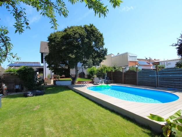 Einfamilienhaus zum Kauf 839.000 € 9 Zimmer 260 m² 479 m² Grundstück Altlußheim 68804