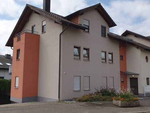 Wohnung zur Miete 1.030 € 3 Zimmer 95 m² 3. Geschoss frei ab sofort Nieferner Straße 12 Kieselbronn 75249