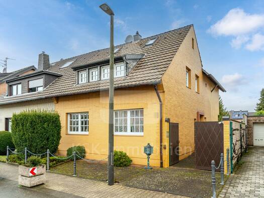 Doppelhaushälfte zum Kauf 479.000 € 4 Zimmer 151 m² 434 m² Grundstück Berzdorf Wesseling 50389