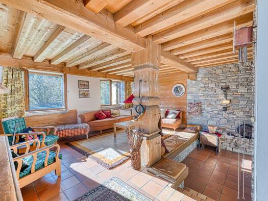 Haus zum Kauf 1.800.000 € 7 Zimmer 221 m² 3.309 m² Grundstück Jenbach 6200