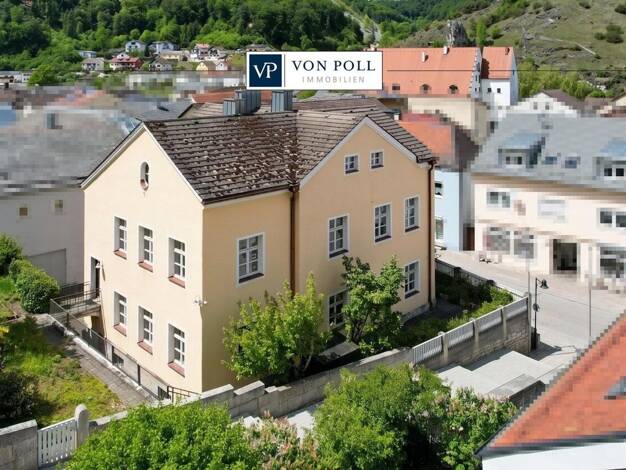 Stadthaus zum Kauf 246.000 € 7 Zimmer 240 m² 644 m² Grundstück frei ab sofort Mörnsheim Mörnsheim 91804
