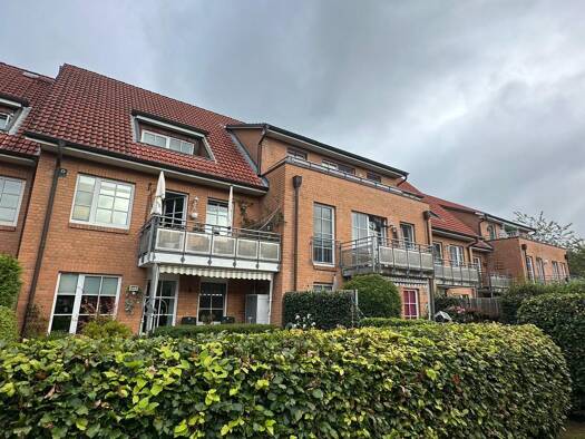 Wohnung zur Miete 699 € 1 Zimmer 50 m² 1. Geschoss Helgolandstraße 69 Garstedt Norderstedt 22846
