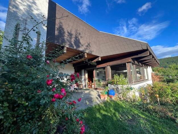 Einfamilienhaus zum Kauf 559.000 € 6 Zimmer 230 m² 924 m² Grundstück Gönningen Reutlingen 72770