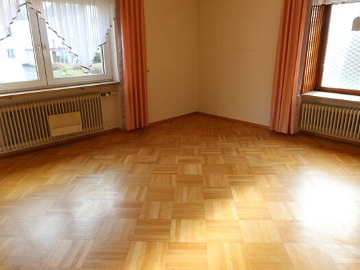 Mehrfamilienhaus zum Kauf 112.500 € 10 Zimmer 216,8 m² 900 m² Grundstück Zell 95239