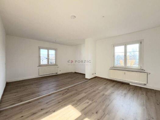 Wohnung zur Miete 565 € 4 Zimmer 102 m² 4. Geschoss Clausstraße 20 a Lutherviertel Lutherviertel 09126