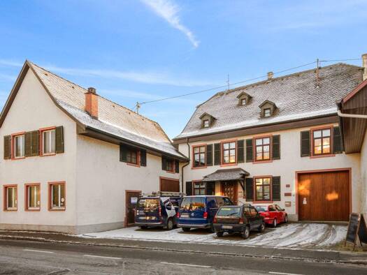 Haus zum Kauf 664.000 € 9 Zimmer 237 m² 549 m² Grundstück Weil am Rhein 79576