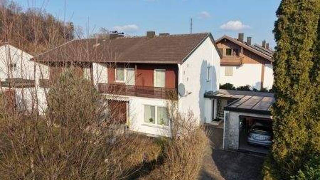 Doppelhaushälfte zum Kauf 419.000 € 4 Zimmer 116 m² 584 m² Grundstück Gendorf Burgkirchen an der Alz 84508