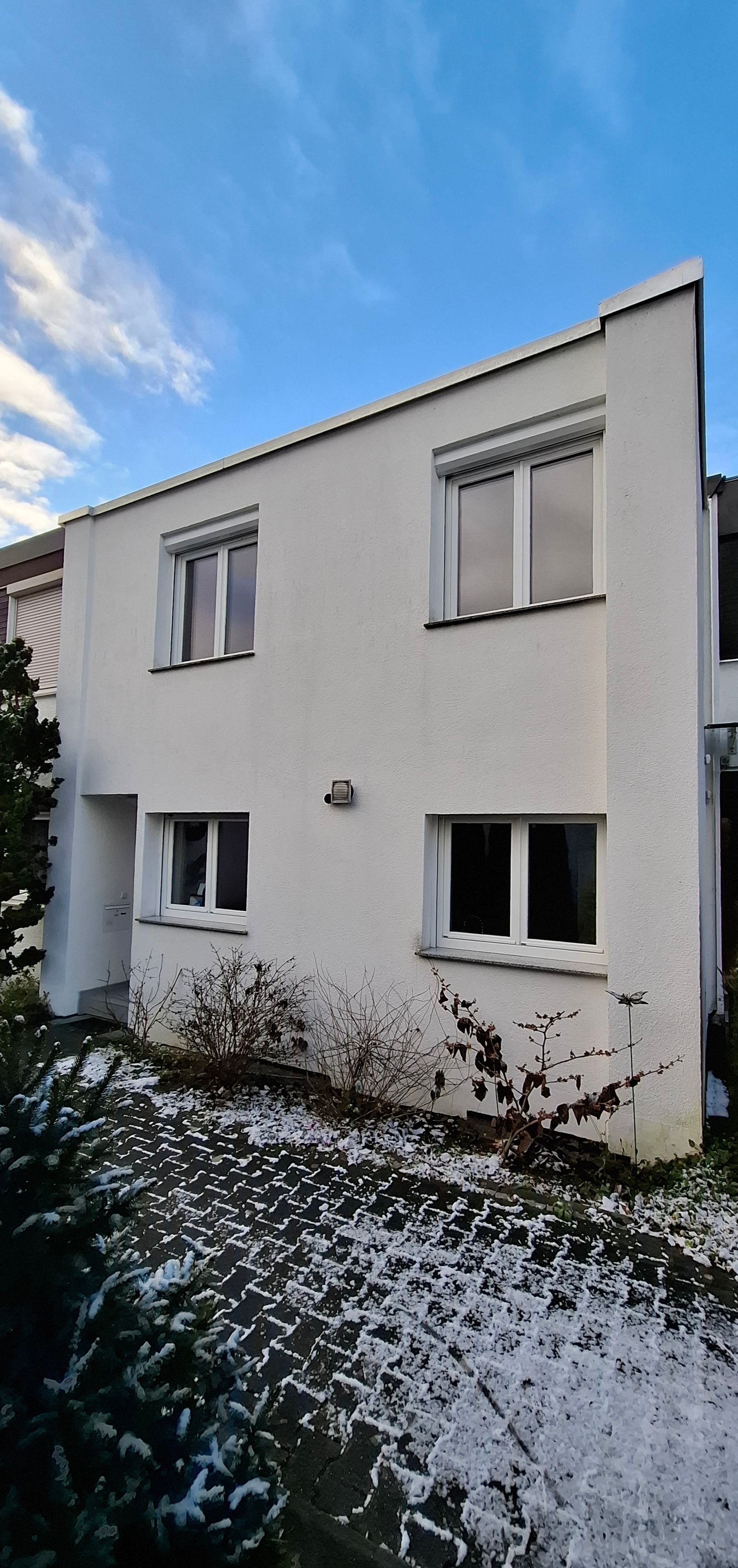 Reihenmittelhaus zur Miete 2.250 € 4 Zimmer 121 m²<br/>Wohnfläche 155 m²<br/>Grundstück ab sofort<br/>Verfügbarkeit Salzäckerstr.78e Möhringen - Ost Stuttgart 70567