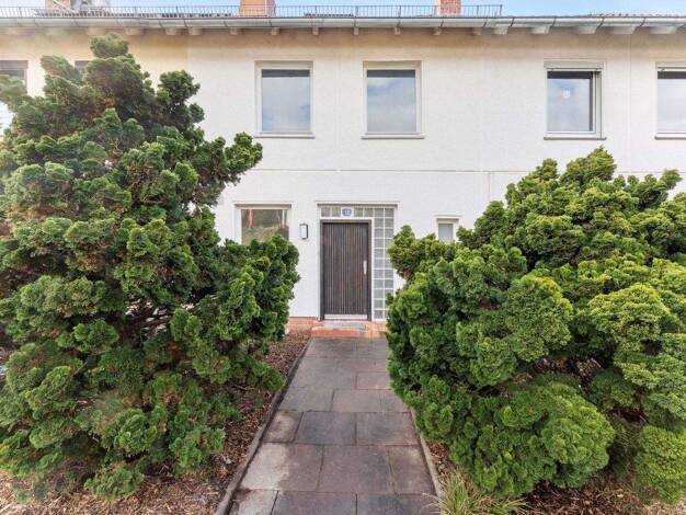 Reihenmittelhaus zum Kauf provisionsfrei 259.900 € 4 Zimmer 110 m² 143 m² Grundstück Kantstrasse 12 Bovenden 37120