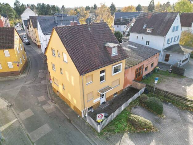 Mehrfamilienhaus zum Kauf 619.000 € 9 Zimmer 180 m² 142 m² Grundstück Sossenheim Frankfurt am Main / Sossenheim 65936