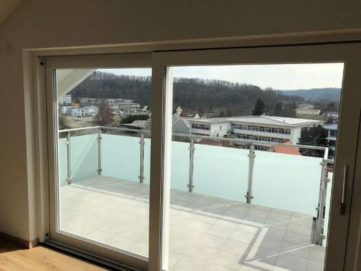 Wohnung zur Miete 1.330 € 4,5 Zimmer 120,9 m² 3. Geschoss frei ab sofort Schützenweg 6 Stockach 78333