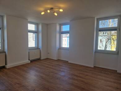 Wohnung zur Miete 410 € 3 Zimmer 74,1 m² 2. Geschoss frei ab sofort Bahnhofstr. 87 Waldheim Waldheim 04736