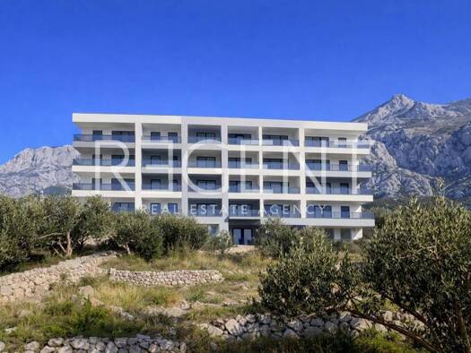 Wohnung zum Kauf 419.000 € 4 Zimmer 1 m² 1. Geschoss Makarska