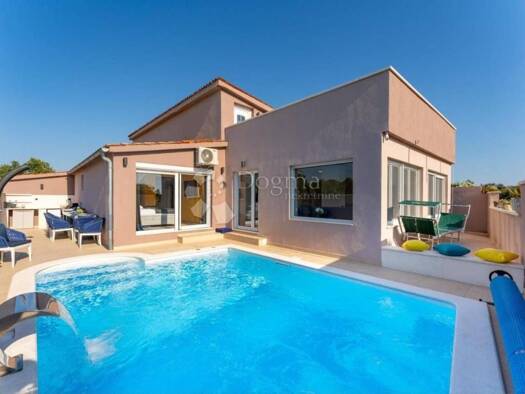 Haus zum Kauf 750.000 € 6 Zimmer 240 m² Peroj, Vodnjan Vodnjan